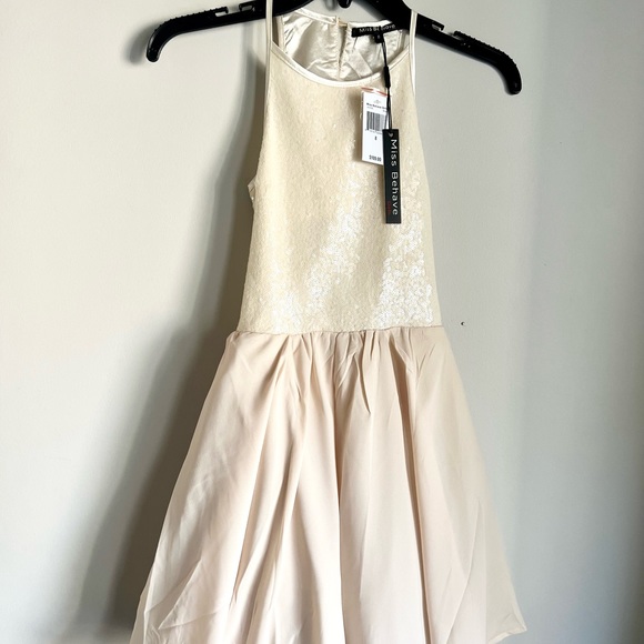 MISS BEHAVE Girls Creamy Colored Fancy Sequin Josie Dress Size 8 - Picture 9 of 9